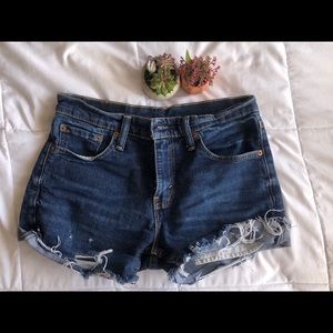 Levi’s Cutoffs
